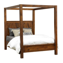 canopy beds