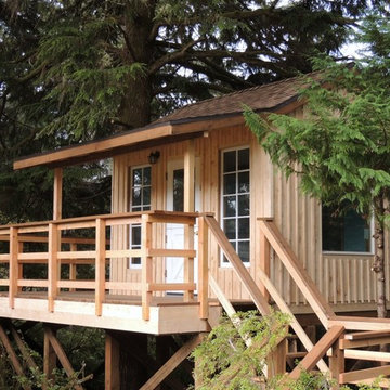 Custom Treefrog Treehouses™, by Adams General Contracting, Whitefish, MT, USA