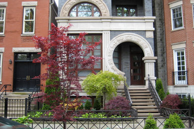 Design ideas for an exterior in Chicago.