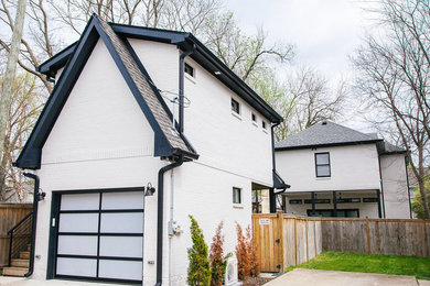 Garage workshop - contemporary detached one-car garage workshop idea in Nashville
