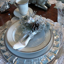 Festive dining... Frenchflair's tablescape... elegant dining...