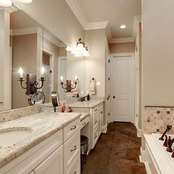 610 Pelican Crest