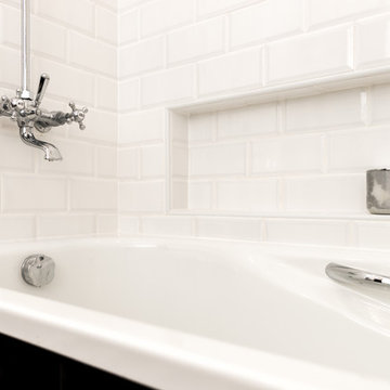Black & White Bathroom