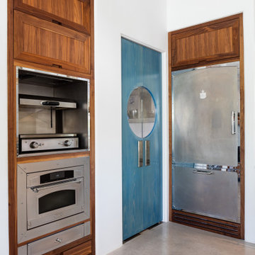 Officine Gullo | Stainless Steel & Polished Chrome Kitchen