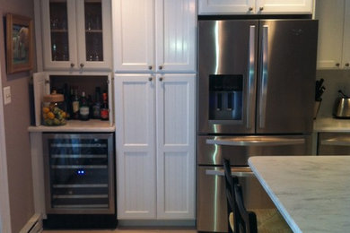 Home design - transitional home design idea in New York