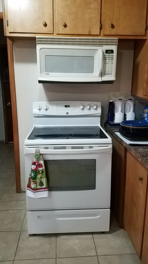 Kitchen help needed.