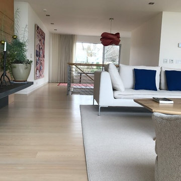 Neutral floors give this home a bright and elegant sophistication.