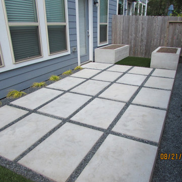 Transforming a patch of grass to a fun and functional space.