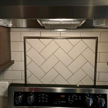 Cambridge Kitchen Remodel Koch Cabinets Hickory Stone MSI Quartz Peppercorn Whit