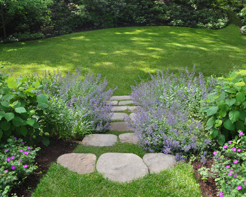 Hillside Landscape Ideas, Designs, Remodels & Photos