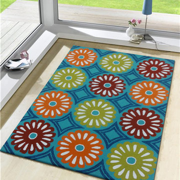 Indoor and Outdoor Floral Area Rugs In Size 4' ft. x 5'4" ft.