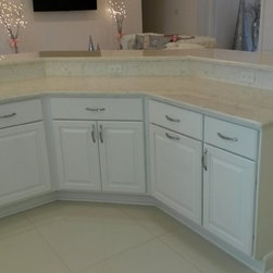 Bertch Kitchen+ Cabinetry - Royale Door Style - Kitchen Cabinetry