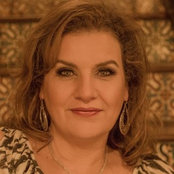 Maggie Amado-Tellez's photo