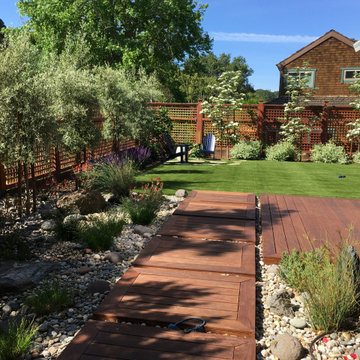 Spacious Garden with patio and lawn
