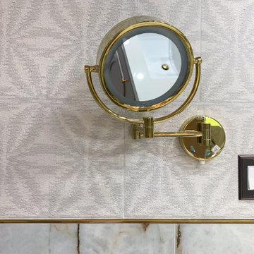 McCulloch Circle - Master Bathroom
