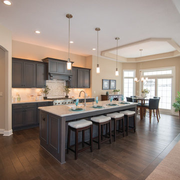 A stunning view of the kitchen and dinette