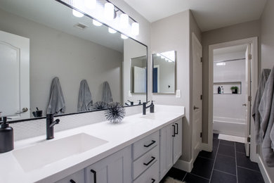 Inspiration for a contemporary bathroom remodel in Phoenix