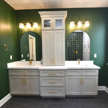 Ryan & Sherry Cuellar's Bath/Closet Before & After