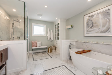 Bathroom - transitional bathroom idea in Toronto