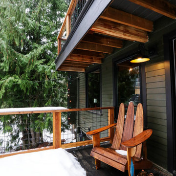 THE BOW ROOF CABIN