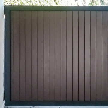 Brentwood Driveway Gate