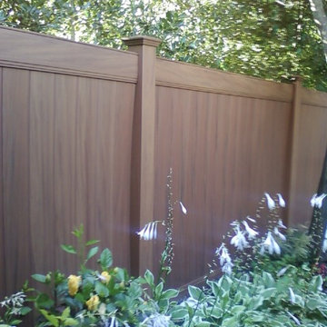 Woodgrain Vinyl Fences & Gates