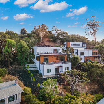 4 Aron Court