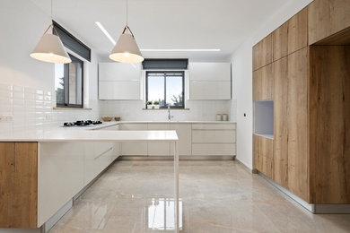 Example of a kitchen design in Tel Aviv