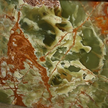 Custom Onyx Countertop in Bar Area