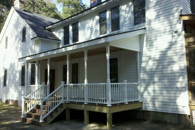 This is an example of a porch design in Atlanta.