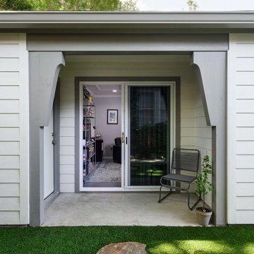 Detached Garage with Office in Dallas’ M Streets