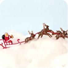 Bake It Pretty - Deluxe Santa and Sleigh Cake Topper