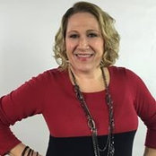 Melanie Hill's photo