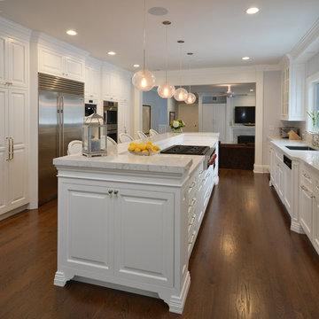 Custom Transitional Kitchen