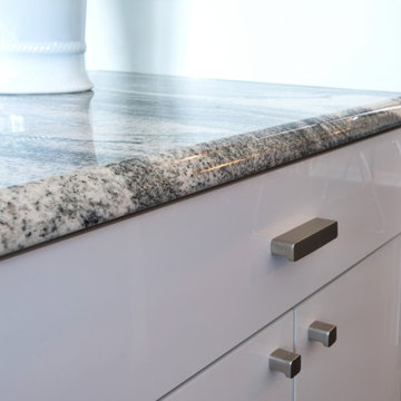 Contemporary White Kitchen