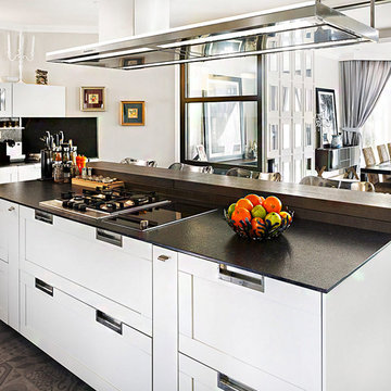 LUX Kitchen design at Frond Palm Jumeirah, Dubai