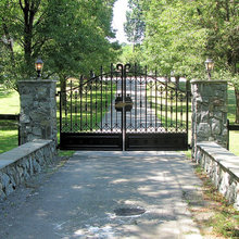 Gated Driveway Entrance