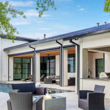 Modern Home on Championship Golf Course
