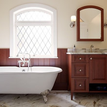 Sandy O's bathroom