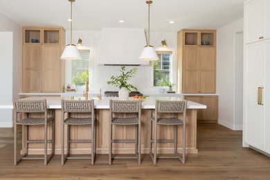 Example of a kitchen design in San Francisco
