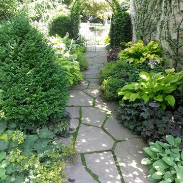 Beautiful Gardens and Accents