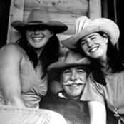 Holly Emerson's photo