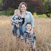 Dara Robinett's photo