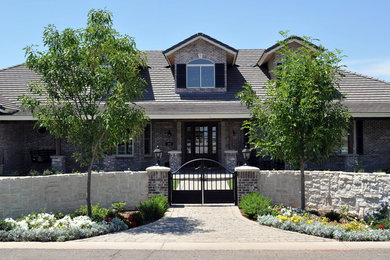 This is an example of a traditional landscaping in Phoenix.