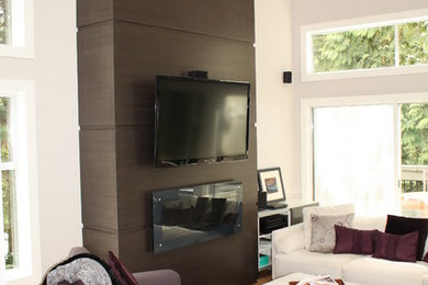 Trendy living room photo in Vancouver
