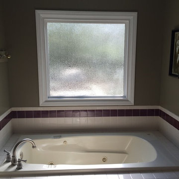 Jetted Tub-to-Tile Shower Conversion