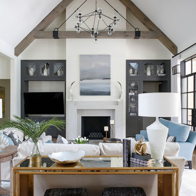 Inspiration for a transitional home design remodel in Nashville