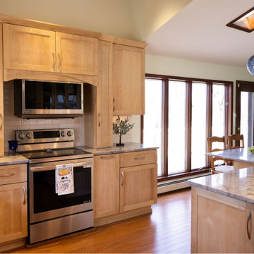 MAPLE KITCHEN TRANSFORMATION