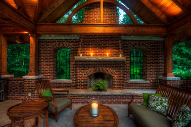 Example of a classic patio design in Atlanta