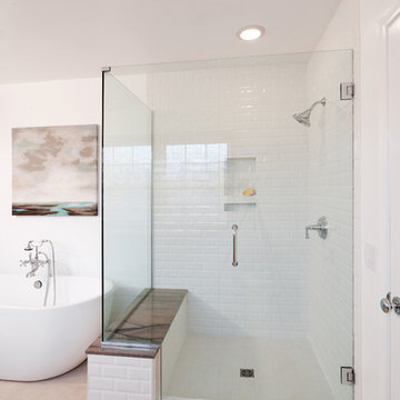 Los Angeles Beach Spa Bathroom #110
